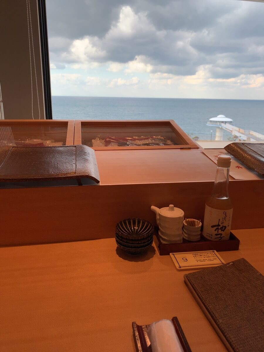 円座海の見える寿司